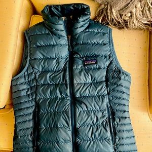 Patagonia down vest outerwear
